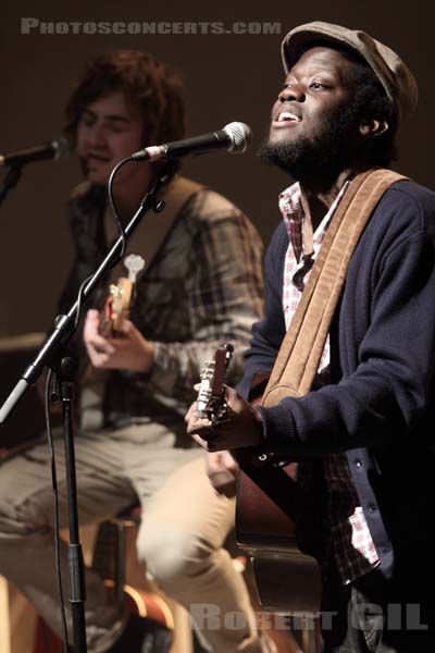 MICHAEL KIWANUKA - 2011-04-04 - PARIS - La Cigale - 